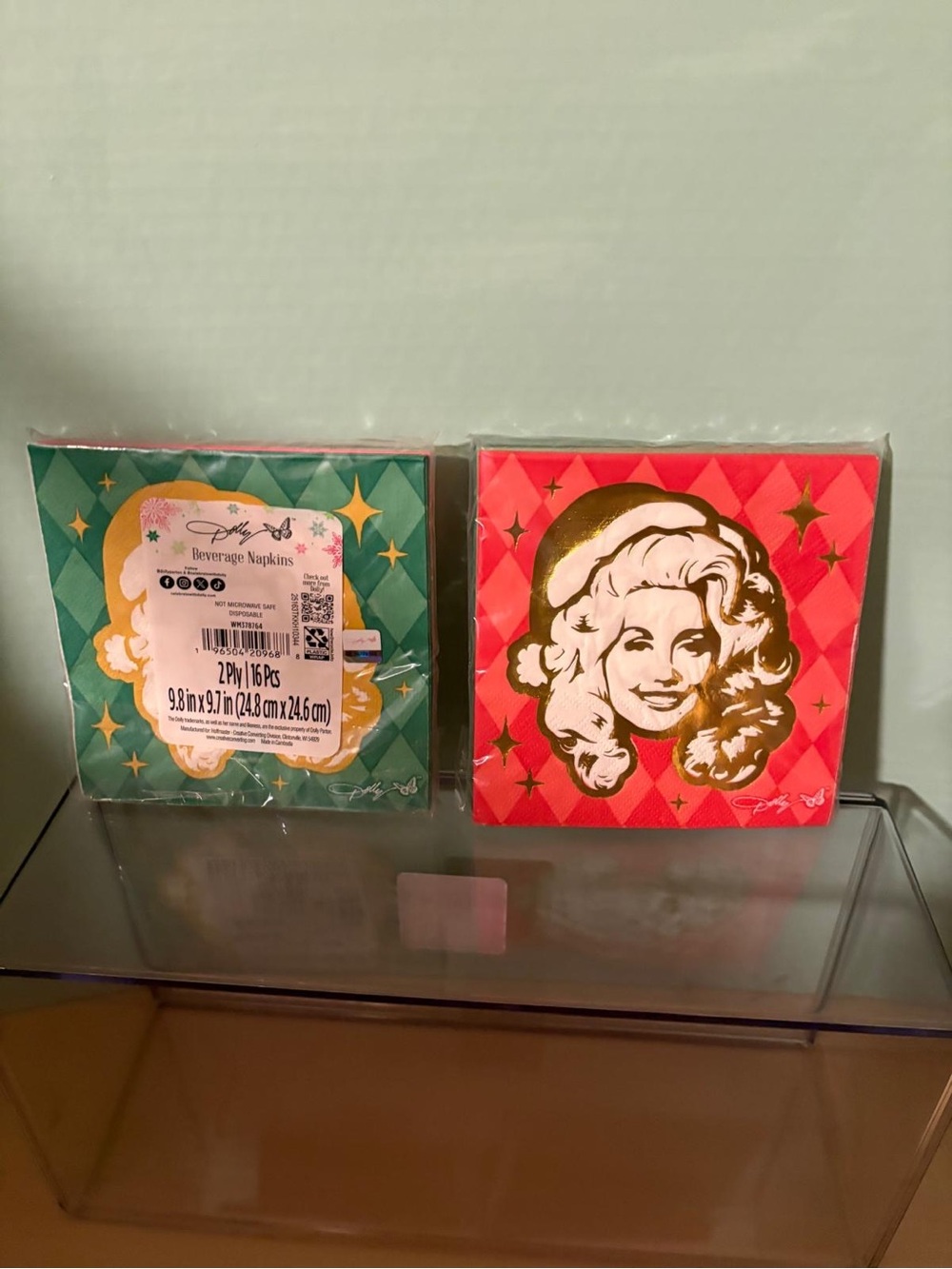 2) packs Dolly Parton Party Holiday Santa Napkins - Picture 2 of 2